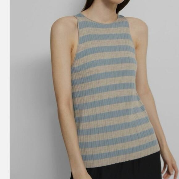 NWOT Women’s Theory Classic Stripe Tee in Khaki/Eggshell Blue SZ M - Picture 1 of 8